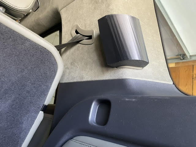 Rivian R1S rear vent diverter for rear facing car seat third row vent